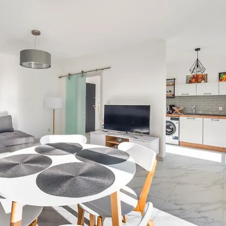 Zielona Zatoka By Manage Rent 아파트 *